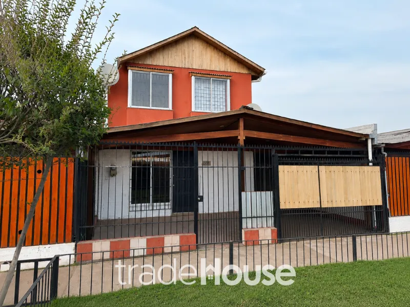 Imagen 1 de 13 de Casa Renovada 3d 2b, San Carlos, Maipú
