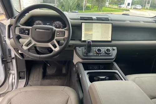 Land Rover Defender 110 404ps X-dynamic S Phev