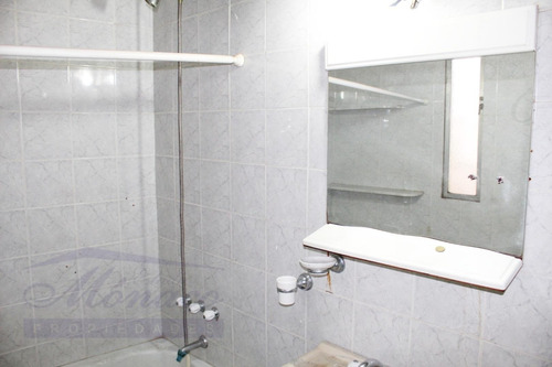 Imagen 25 de 27 de 3 Amb Frente Planta Baja Con Patio. Oportunidad!