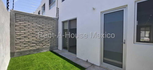 Casa A Estrenar En Renta En Zaru Residencial Con 3 Recamaras En Privada Con Gym Qh 25-3306/1191