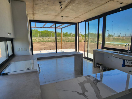 Casa En Venta En San Sebastian | Vco Propiedades