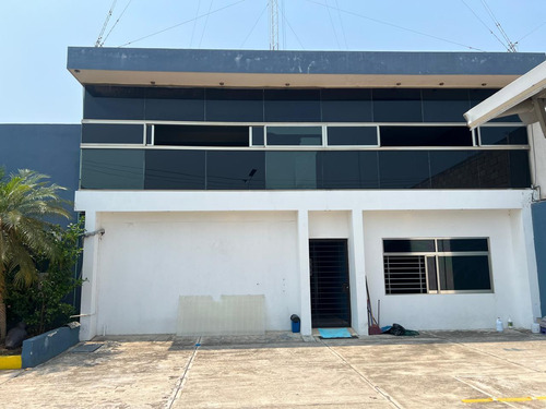 Oficina Con Almacen En Renta Villahermosa