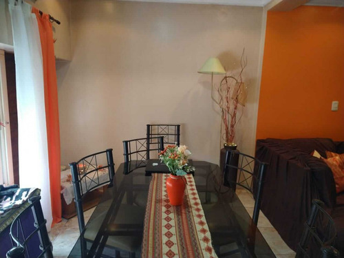 Casa 4 Ambientes Barrio Almirante Brown (villa Lugano), Bergantìn Balcarce 6060 - Villa Lugano Se Acepta Permuta.