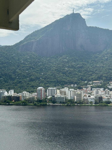 Vista Deslumbrante Pra Toda A Lagoa