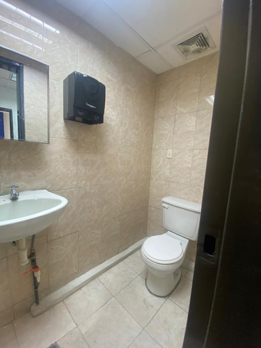 Alquiler Oficina / Intercomunal Maracay / Turmero / Pa7161