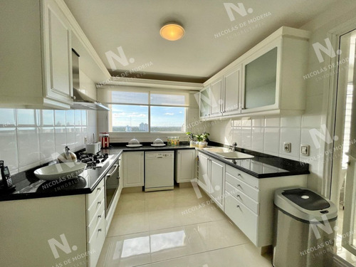 Imagen 13 de 29 de Departamento En Le Jardin Unificado Grande En Venta Con Vista Al Mar - Punta Del Este Mansa