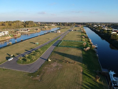 Imagen 3 de 10 de Lote Al Río! Orientación Oeste - Nuevo Barrio Marinas H!