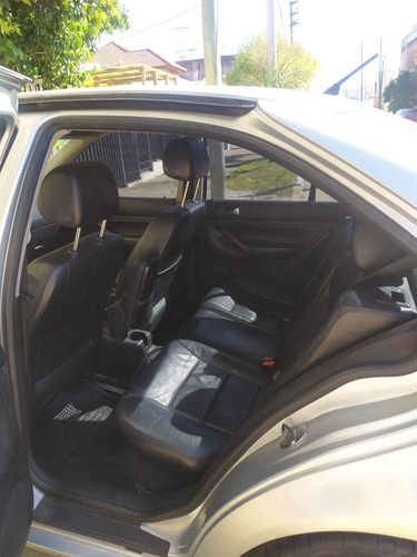 Volkswagen Bora 1.8 T Highline Cu 2006