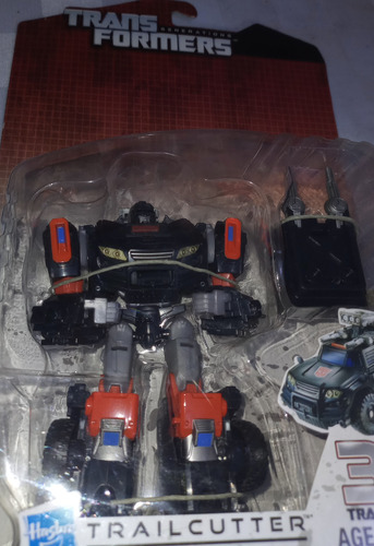 Transformers Generations Deluxe Class Trailcutter 30 Anivers (Usado)