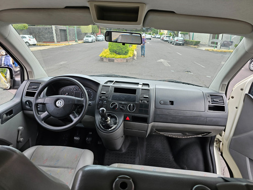 Volkswagen Eurovan 2.5 Minivan 5vel Diesel Aa Mt