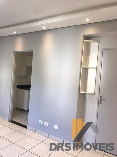 Imagem 5 de 12 de Apartamento Padrão Com 2 Quartos - Ap592-v