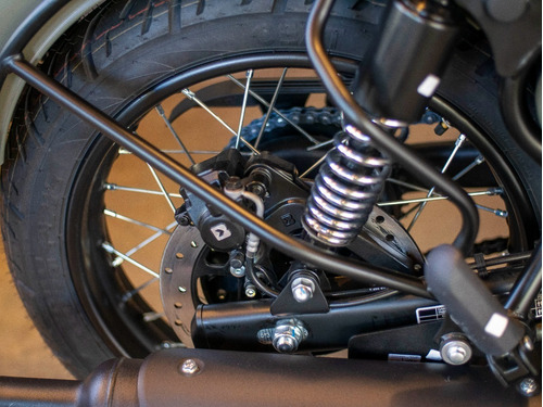 Imagen 16 de 25 de Royal Enfield Classic 350 Signals Grey Disponible Hoy