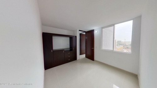 Imagen 13 de 17 de Vendo Apartamento En El Salitre(bogota) C.m 23-1241