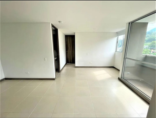 Apartamento En Venta La Estrella 