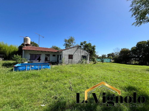 Casa A Reciclar Con Excelente Lote De 2100m2 En Excelente Ubicación En Villa Rosa