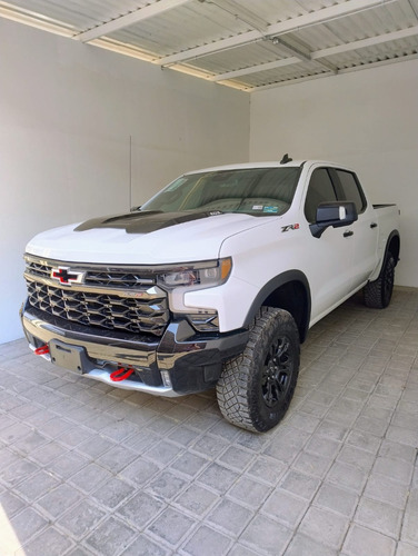 Chevrolet Cheyenne 6.2 Doble Cab Zr2 4X4 At