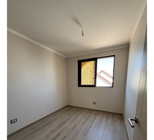 Arrienda Casa Nueva - 3d + 3b - Mall Tobalaba