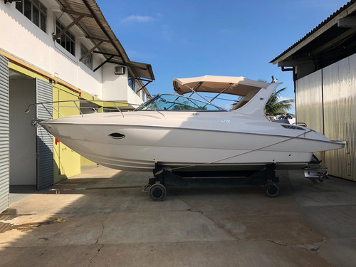 Lancha Triton 275