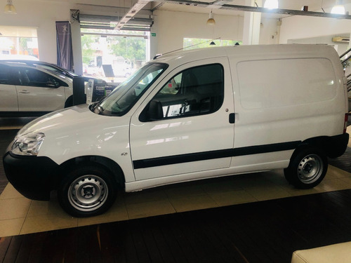 Imagen 3 de 18 de Peugeot Partner 1.6 Furgón Confort / Anticipo $540.000