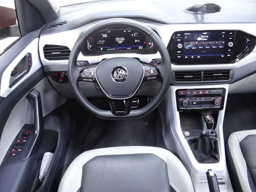 Imagem 6 de 10 de Volkswagen T-cross 250 Tsi Highline Aut