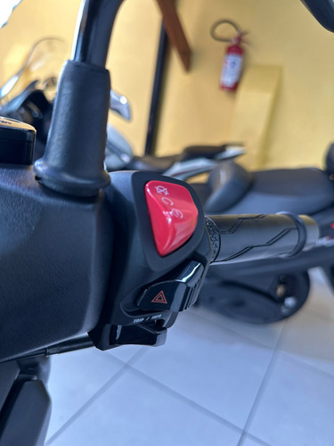Yamaha Xmax Ano 2024 Com 5.000km Impecavel, Aceito Troca
