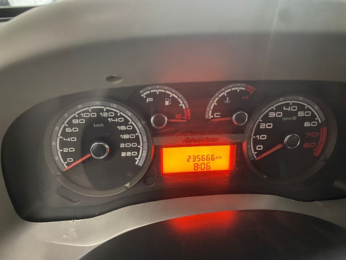 Imagem 13 de 14 de Fiat Doblo Adventure Xingu 1.8