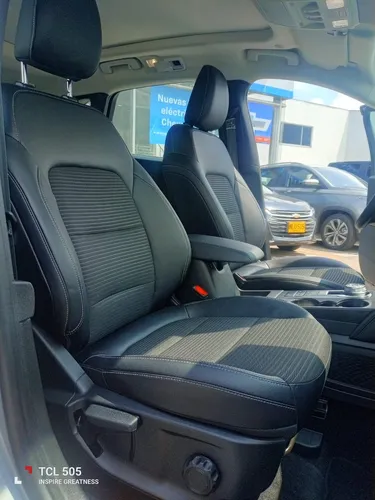 Ford Escape SCAPE TITANIUM 2.500 CC 4X4