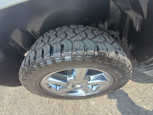 Chevrolet Tahoe D Suv Piel Cd 2a Fila Asientos At
