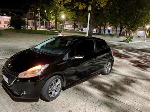 Peugeot 208 Active Extra Full