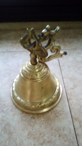 Vendo Campana De  Bronce  Excelen Para La Entrada Se Su Casa