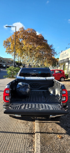 Imagen 8 de 16 de Toyota Hilux Toyota Hilux Srx 4x4 2022