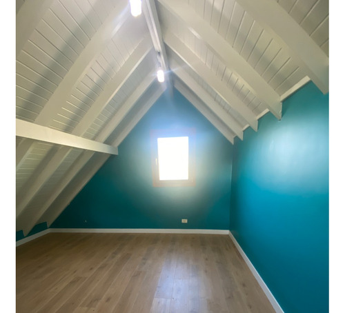 Venta De Casa En Saint Thomas Norte En Canning