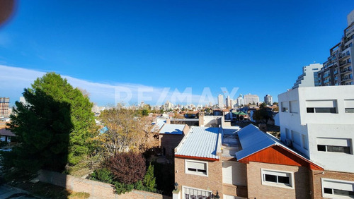 Departamento En Venta 2 Dormitorios | Leloir 1068