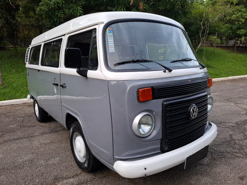 Volkswagen Kombi 1.4 Standard Total Flex 3p
