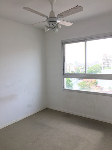 En Venta Villa Urquiza. 9° Frente. Pileta Parrilla
