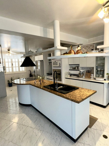 En Venta Doble Parcela Casas Bote A -doris Rodriguez