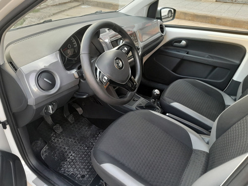 Volkswagen Up! 1.0 Cross Up!