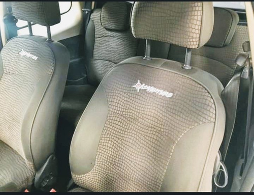 Imagem 5 de 8 de Fiat Strada 1.8 16v Adventure Cab. Dupla Flex Dualogic 2p