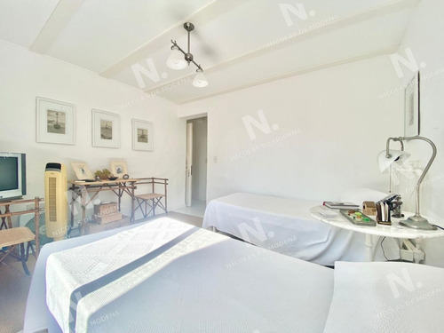 Imagen 4 de 15 de Apartamento De Tres Dormitorios Frente Al Mar, Punta Del Este - Punta Del Este Peninsula