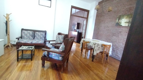 Alquiler Departamento 3 Ambientes Amueblado, Chacabuco Al 900 . San Telmo Cercano A Facultades, Uade, Universidad Catolica, E Interamericana !!!