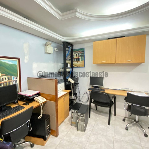 Imagen 4 de 6 de En Venta Oficina En Maiquetia Ref 1048