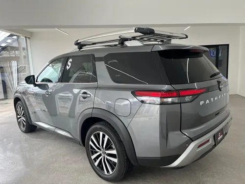 Nissan Pathfinder 3.5 Exclusive 2Wd At