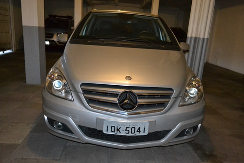 Mercedes Benz B180