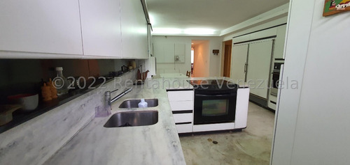 Apartamento En Venta En Las Mesetas De Santa Rosa De Lima Ca 23-8231 Yg