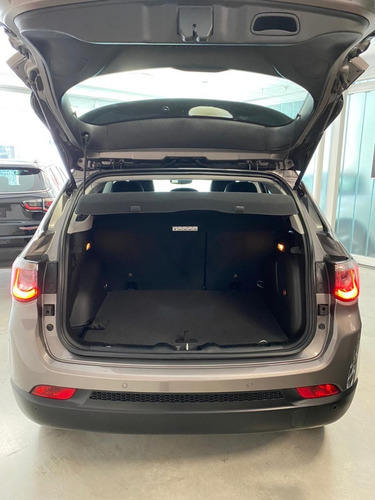 Imagen 11 de 19 de Jeep Compass 2021 2.0 Td At9 4x4 Limited Plus