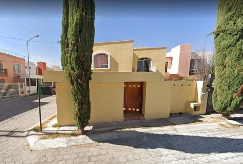 Sorprendente Remate Bancario, Conservada Casa A La Venta En La Joya Queretaro. No Creditos