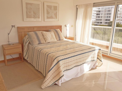 Apartamento En Venta De 3 Dormitorios En Rincón Del Indio