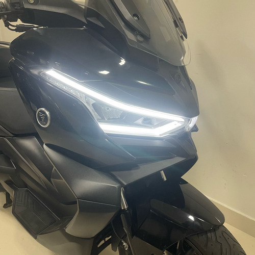 Voge Sr4-pro Usada No Nmax - No Zontes