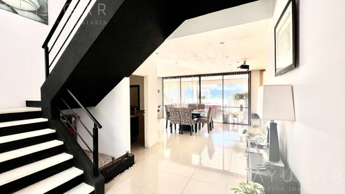 Imagen 3 de 30 de Venta - Casa En Barrio Privado Sausalito - Acepta Propiedad Parte De Pago - Bayugar Negocios Inmobiliarios