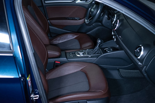 Audi A3 2.0 L Select At Dsg
